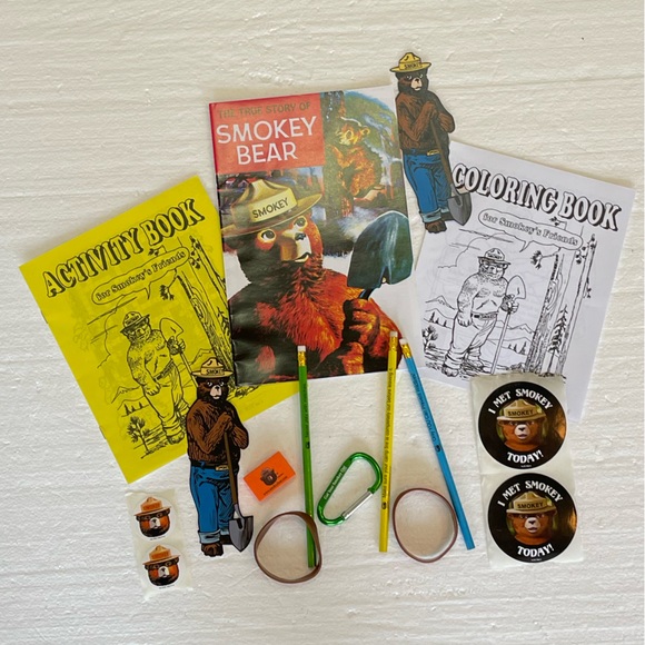 Smokey Bear 16 Piece Activity Bundle - Picture 2 of 6